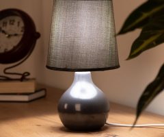 Настольная лампа Уоррена от Visual Comfort
