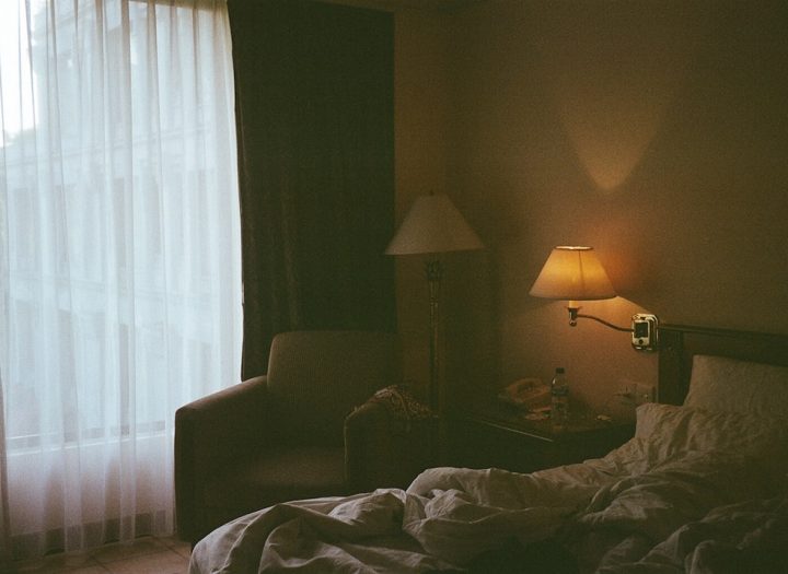 Photo table lamp