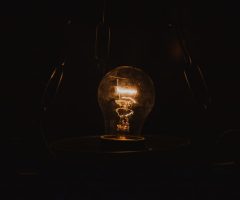 Современная длинная настенная лампа