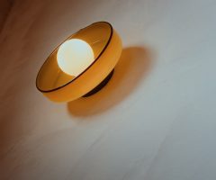 Фарфоровая настенная лампа для коридора в сине-белом стиле